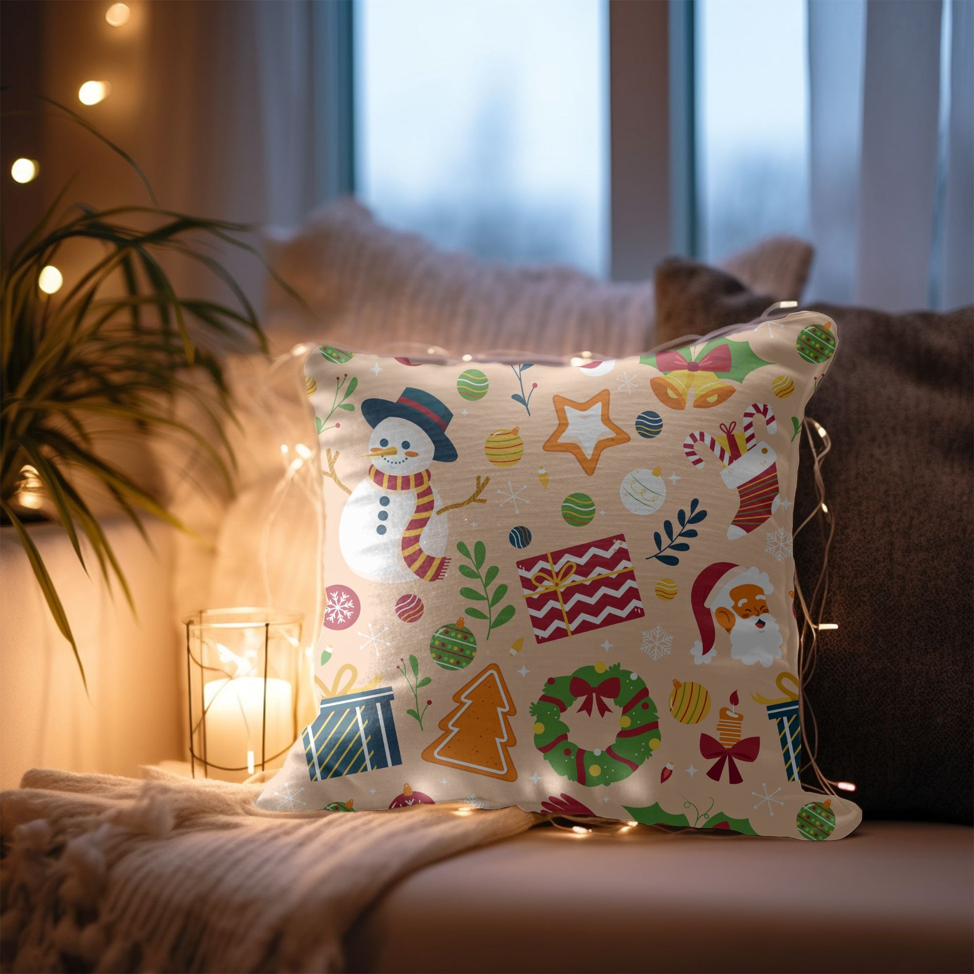Traditional Holiday Decor Pillow with Plaid Design