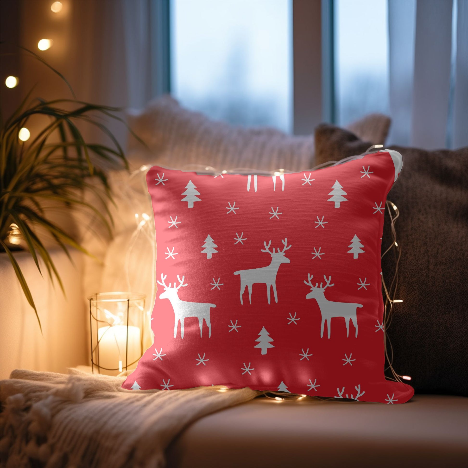 Homeezone's Red Christmas Decoration Throw Pillow
