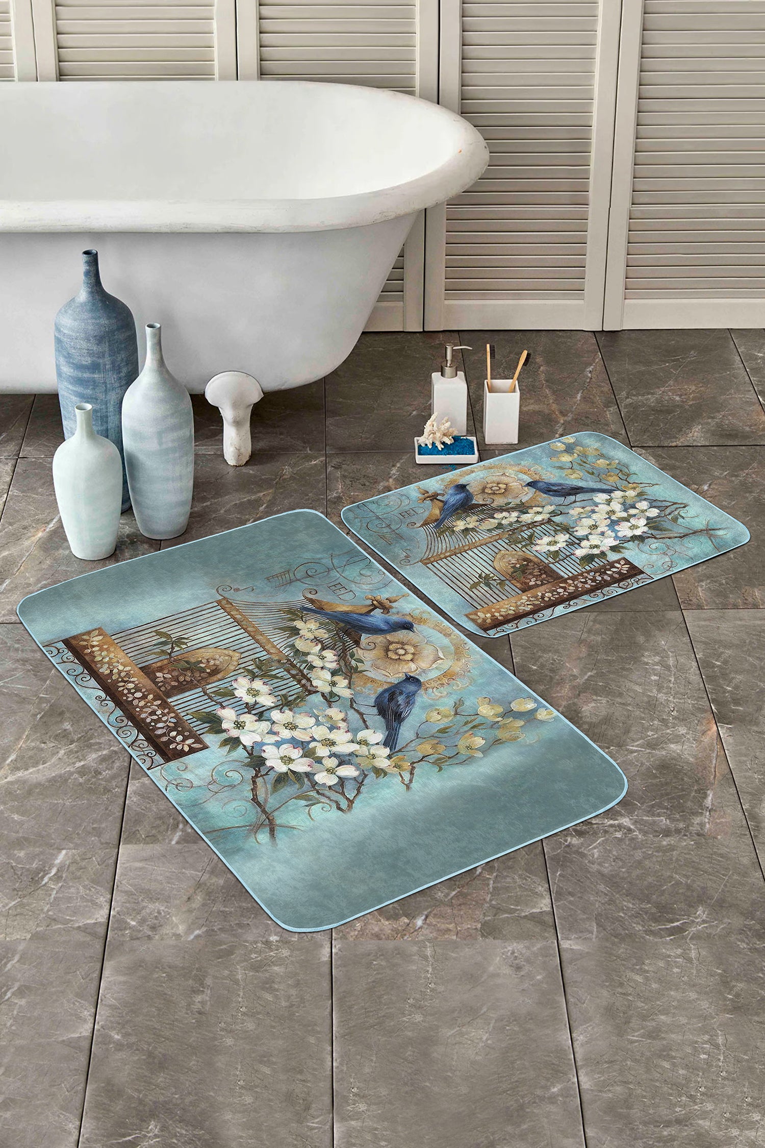 Decorative Bathroom Rug with a Charming Array of Bird Patterns
