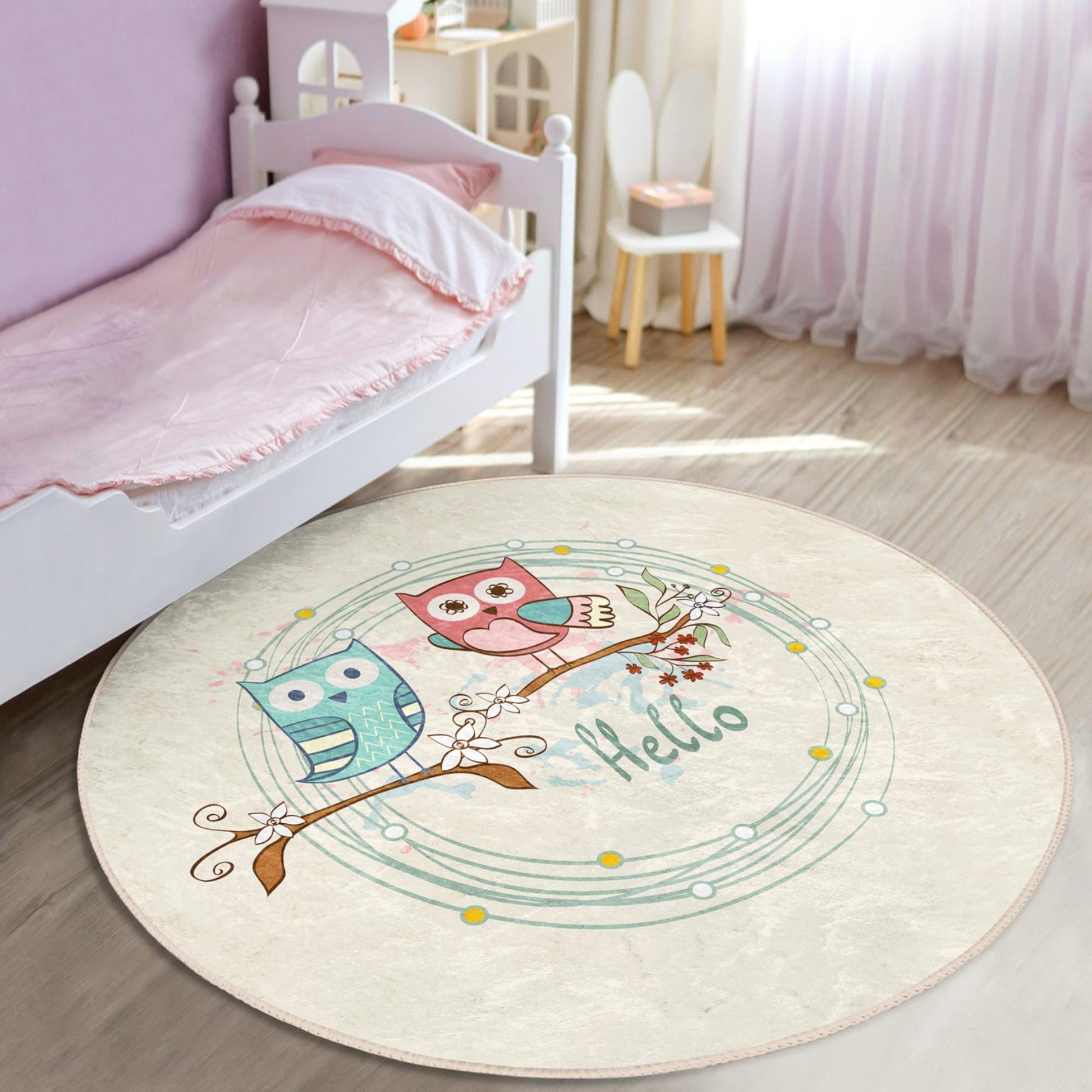 Soft and cozy rug adorned with charming owls on the tree for children's rooms.