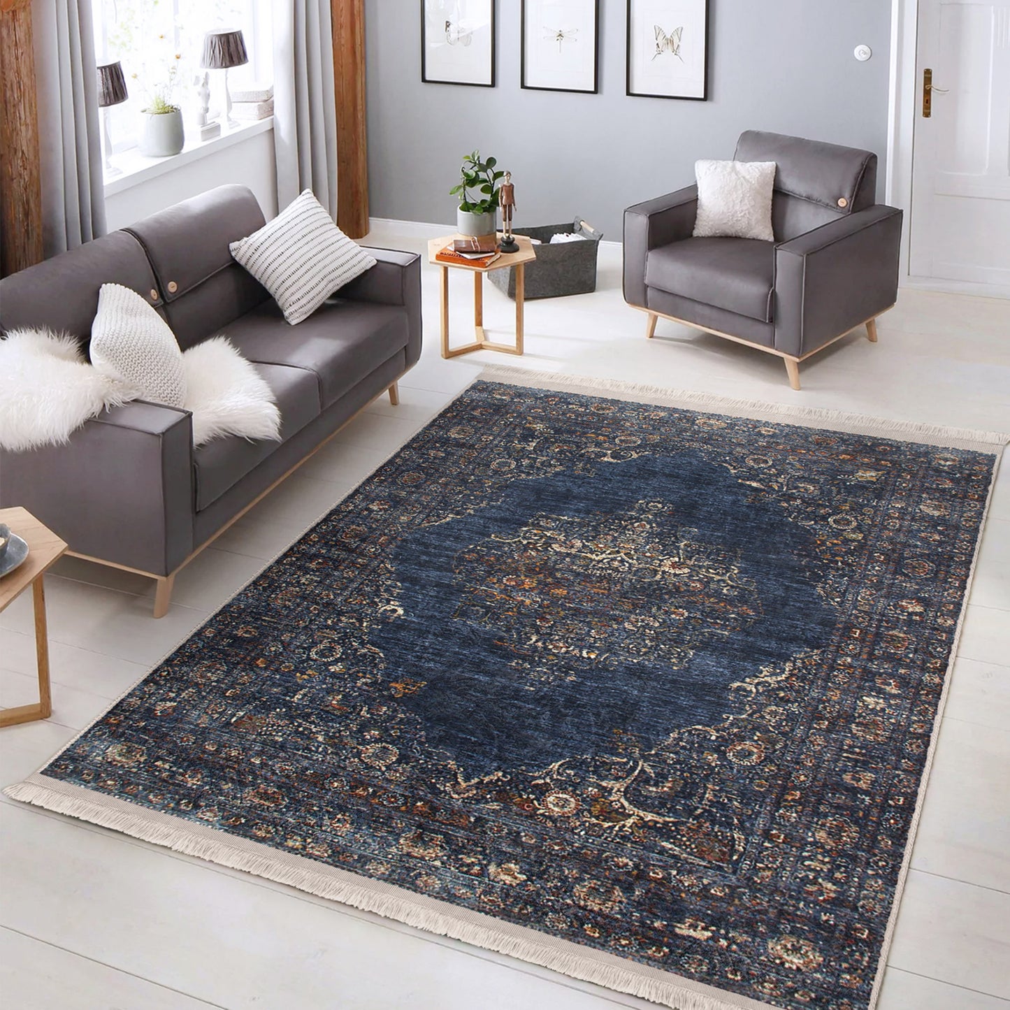 Traditional Vintage Design Washable Rug - Main View