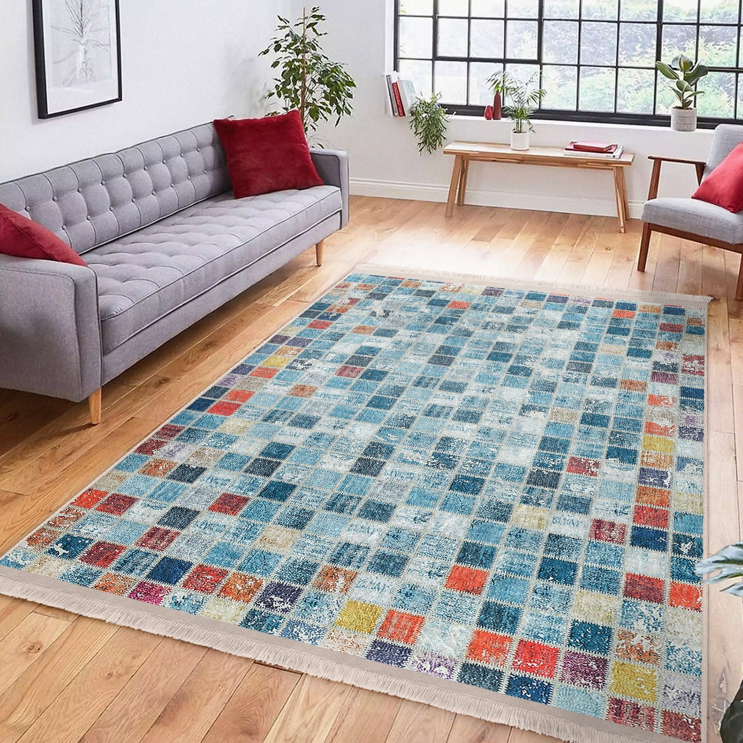 High-Quality Checkered Rug with Farmhouse Pattern