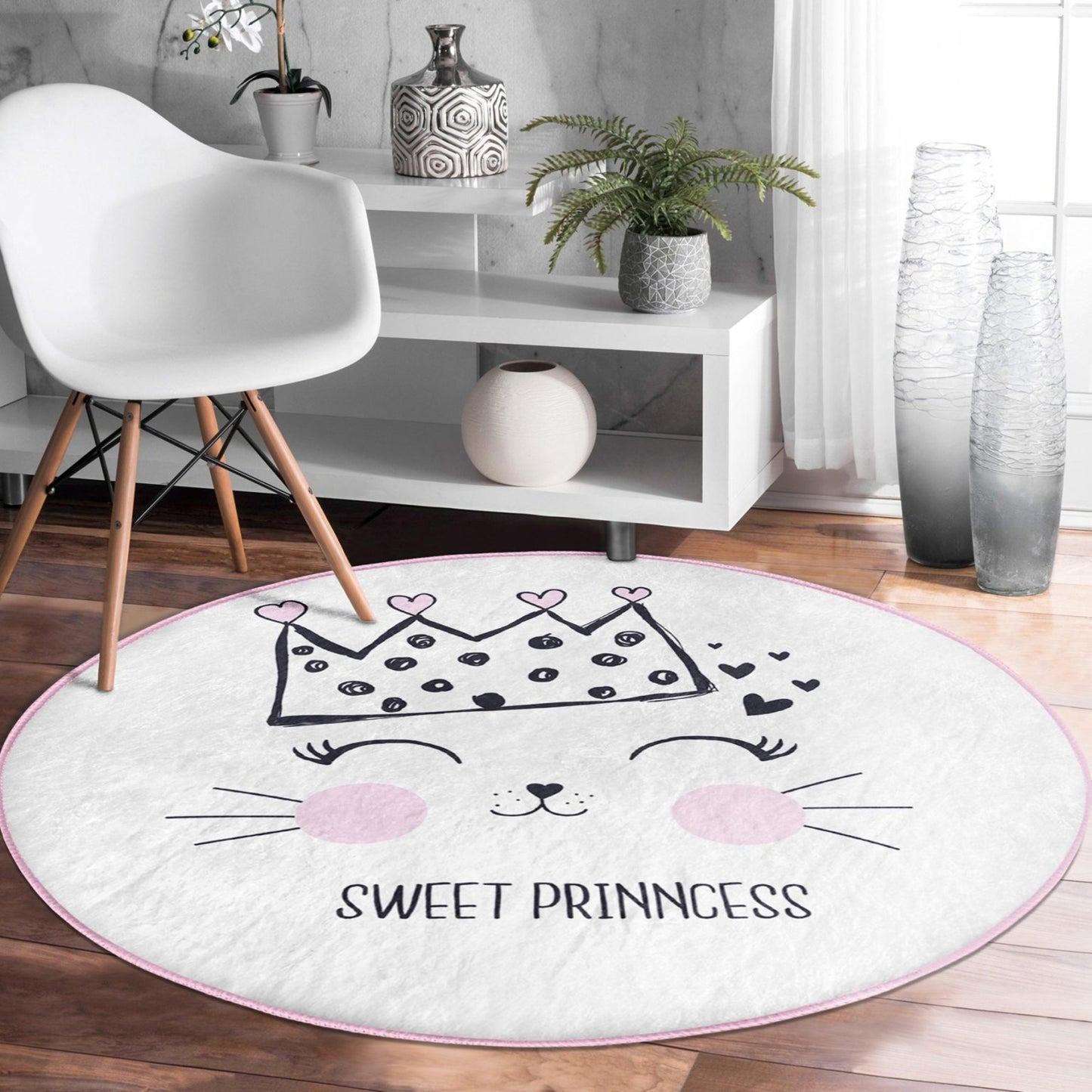 Washable Rug with Sweet Princess Cat Pattern - Easy Maintenance