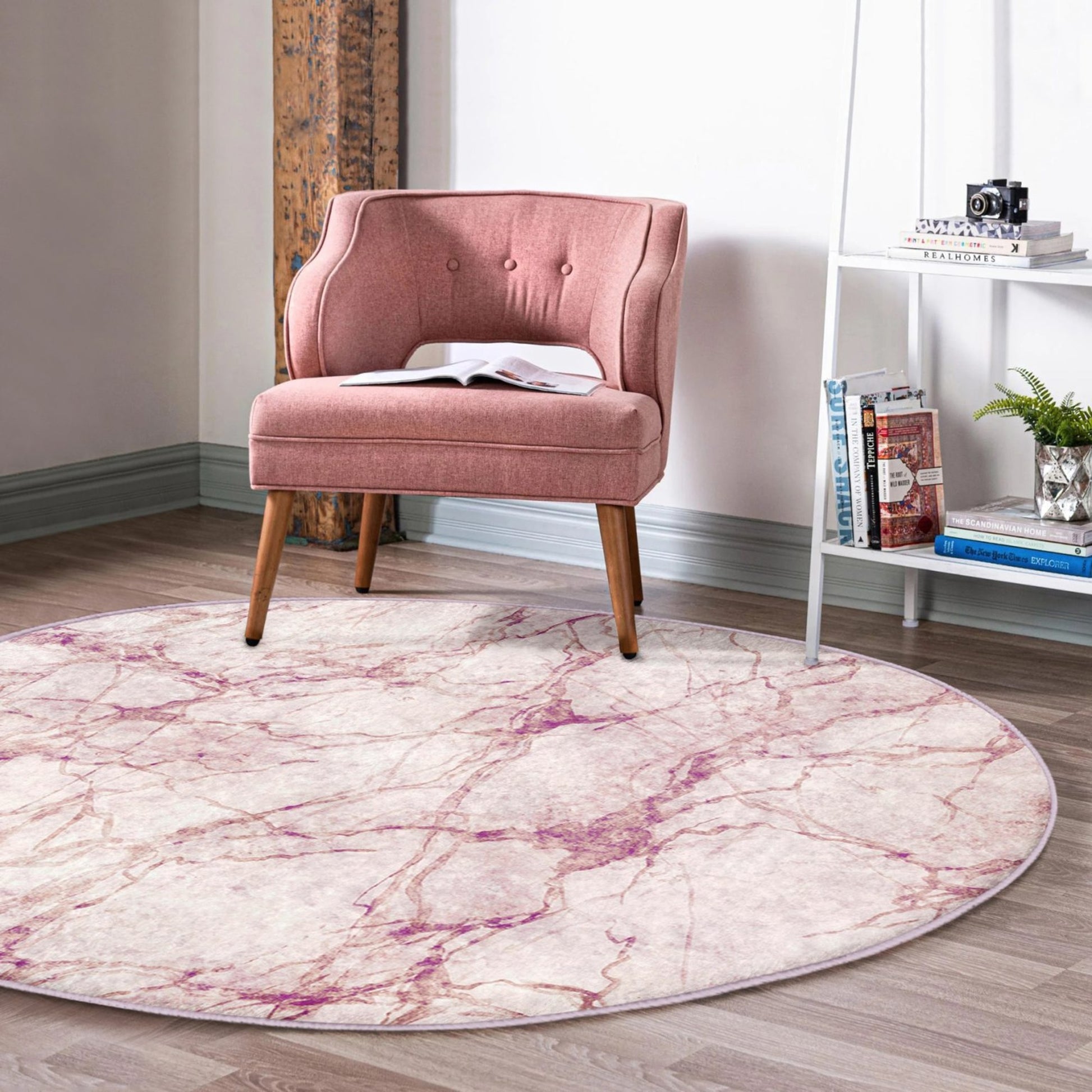 Round Patterned Floor Rug - Modern Accent