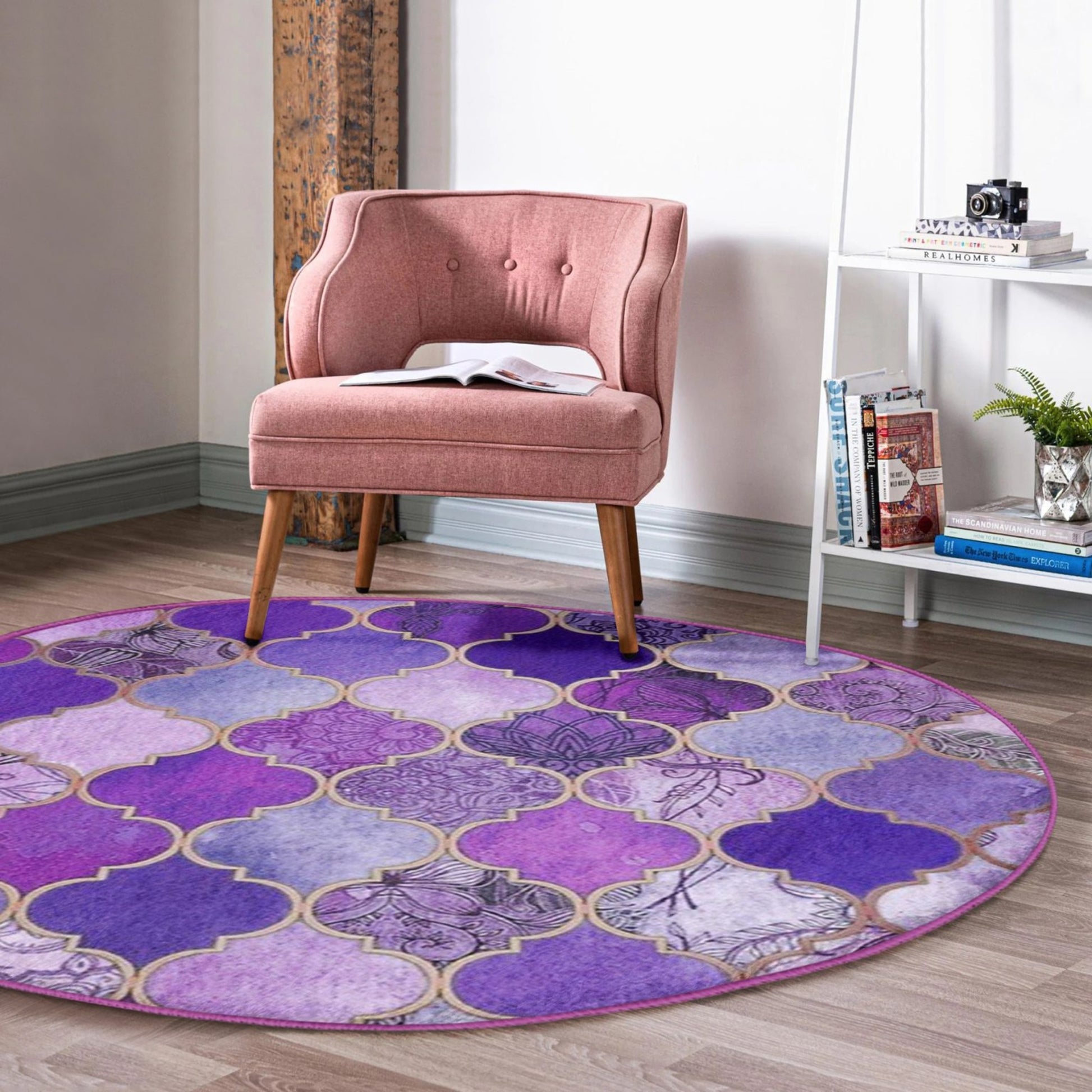 Round Patterned Floor Rug - Stylish Living Room Accent