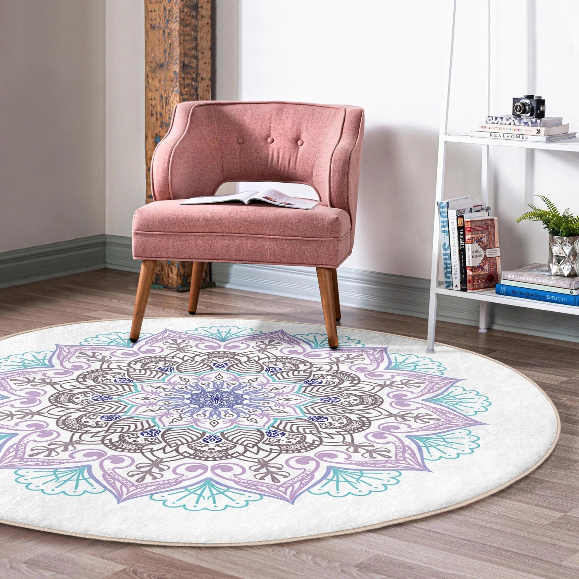 Round Patterned Floor Rug - Home Ambiance Accent