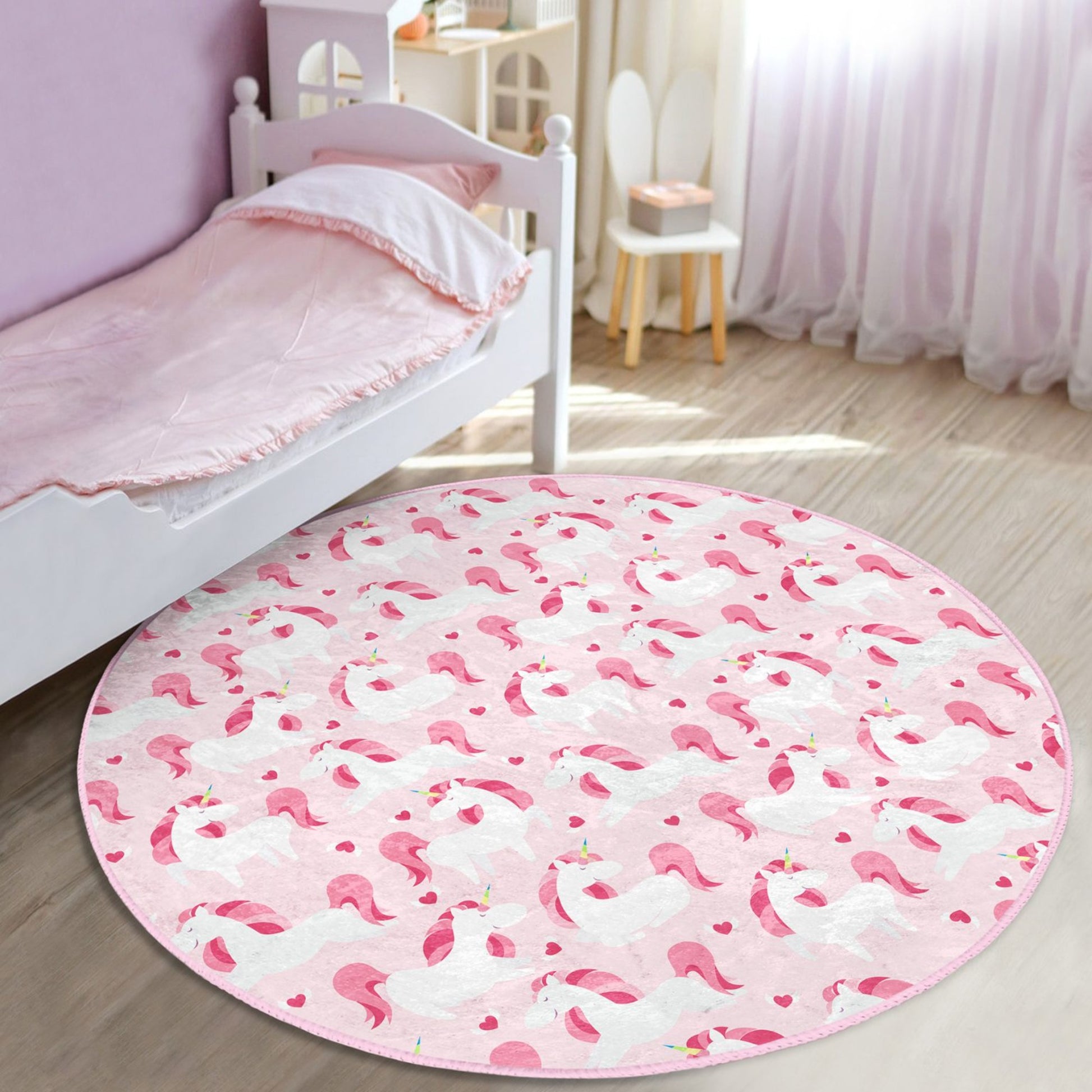 Durable Rug with Whimsical Unicorn Pattern