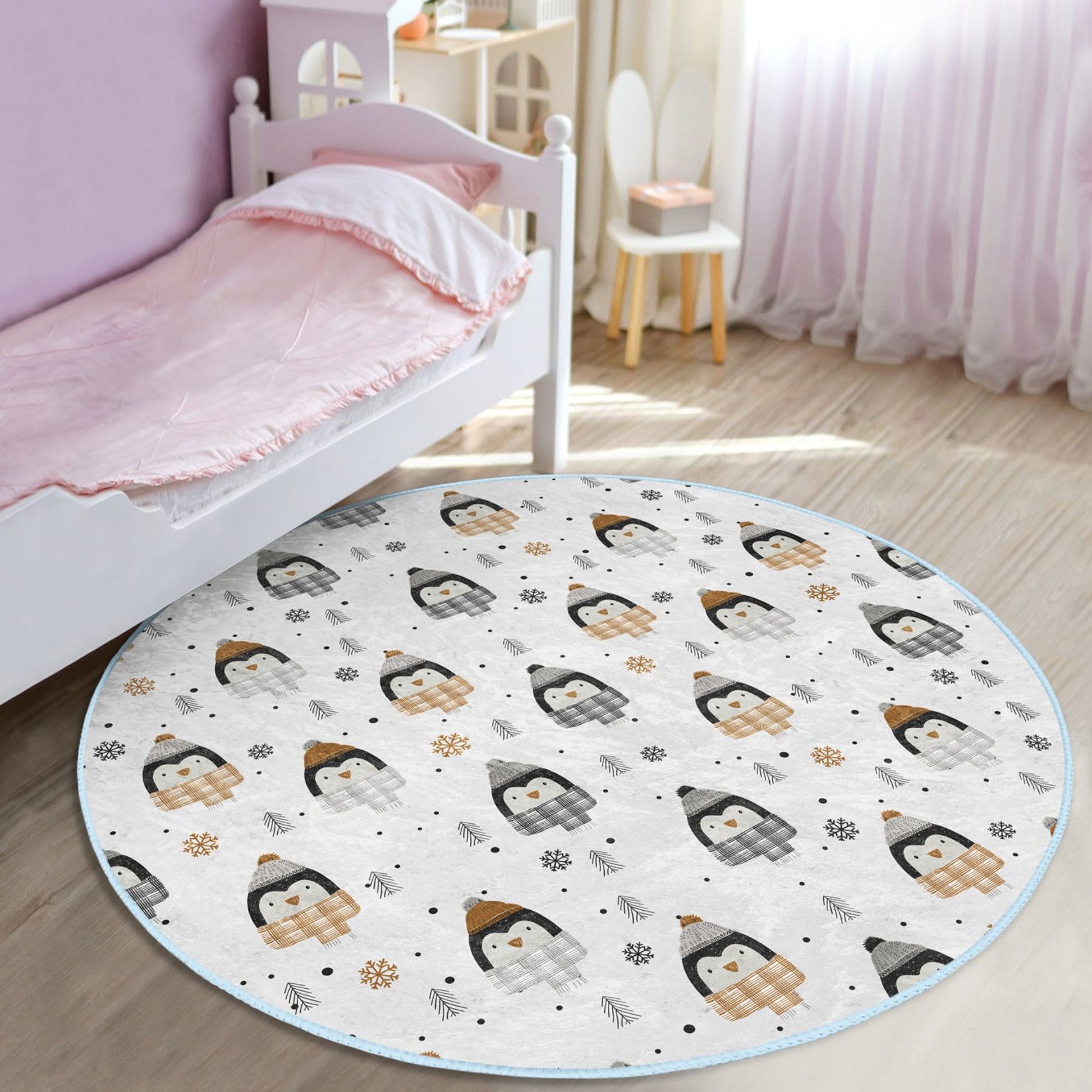 Durable Rug with Winter Penguin Design