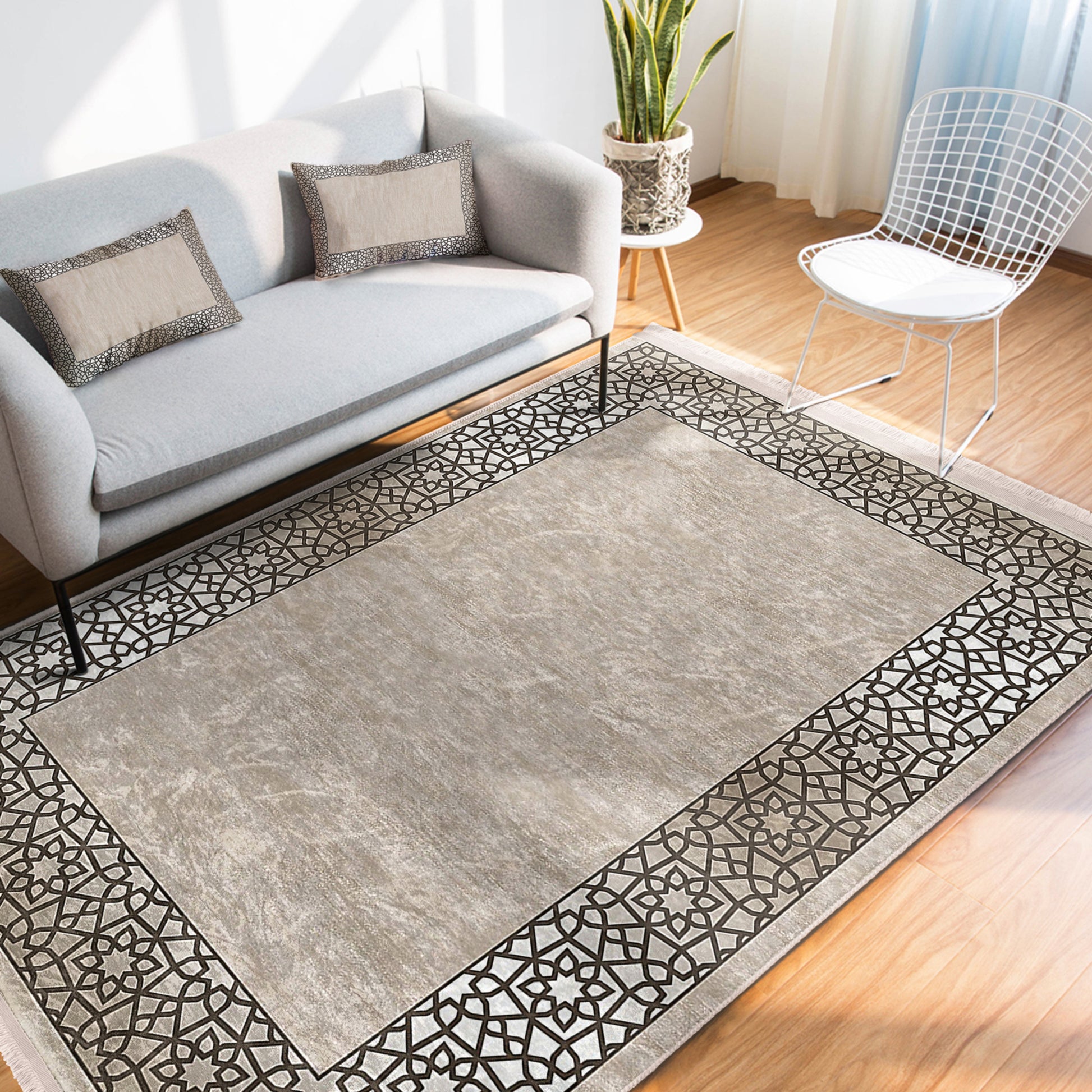 Step into Luxury with our Classic Motifs Washable Area Rug